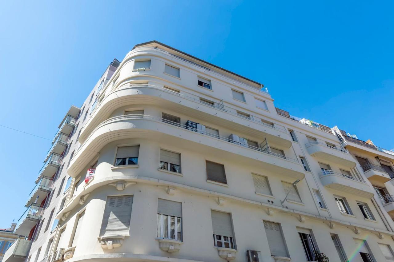 Appartement Charmant à 2 Pas De La Plage Nice